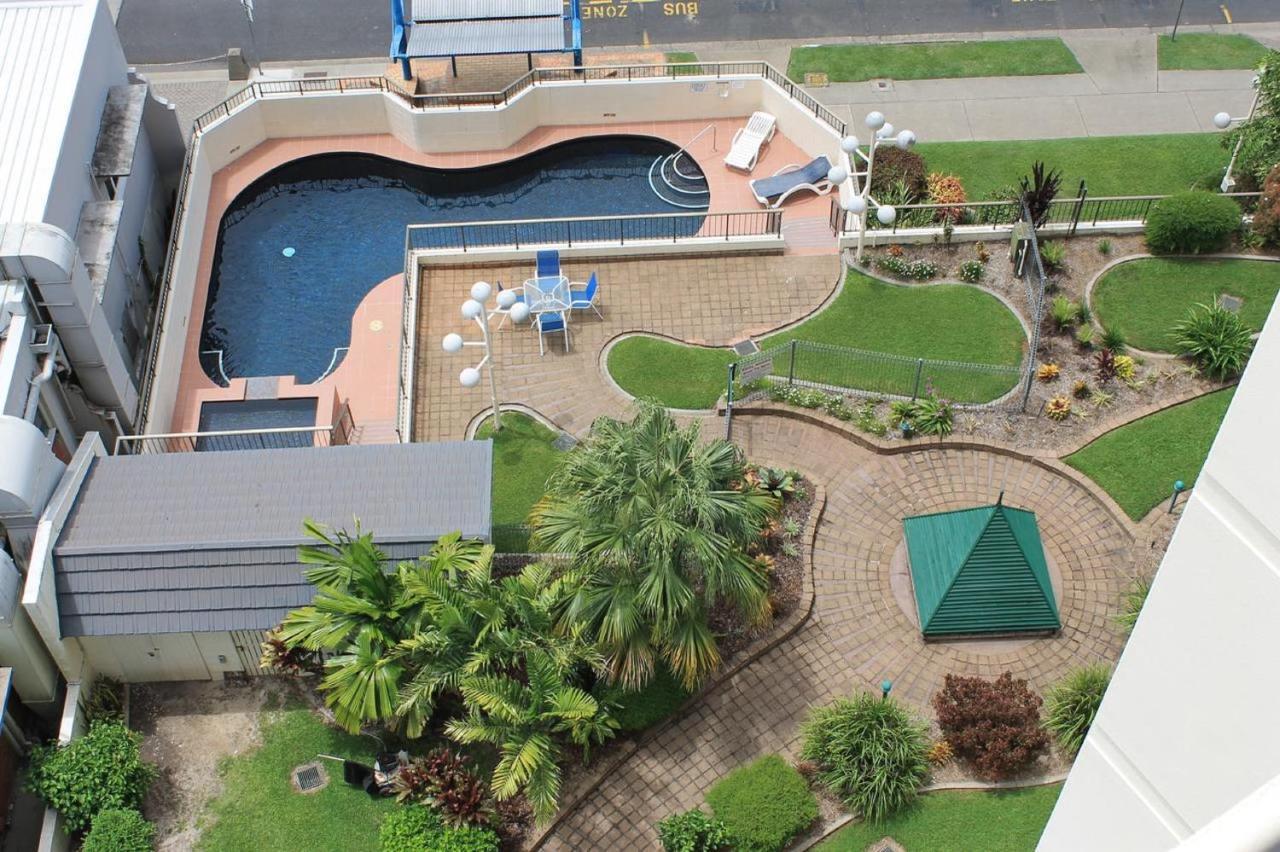 Cairns Ocean View Apartment In Aquarius Kültér fotó